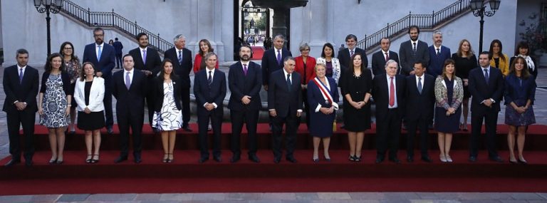 Presidenta Bachelet en su último día como Jefa de Estado se despidió de La Moneda