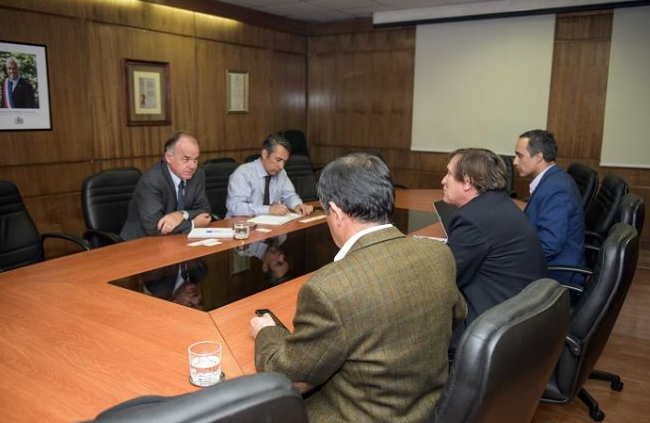 Consorcio Lechero aborda con ministro Walker los principales desafíos y oportunidades del sector