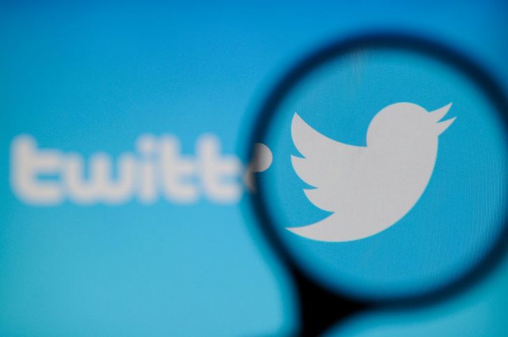 Twitter pide a sus usuarios cambiar sus contraseñas por falla de seguridad