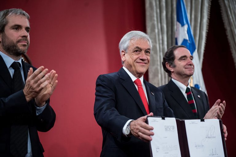 Tolerancia cero: Presidente Piñera presenta proyecto que hace imprescriptibles los delitos sexuales contra menores