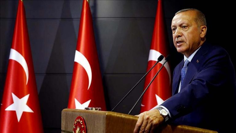 Erdogan gana la presidencia de Turquía con el 52.68% y se transforma además en el Jefe de Gobierno hasta el 2023