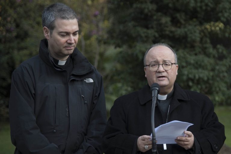 Scicluna declara como testigo ante la Fiscalía por abusos sexuales cometidos por religiosos