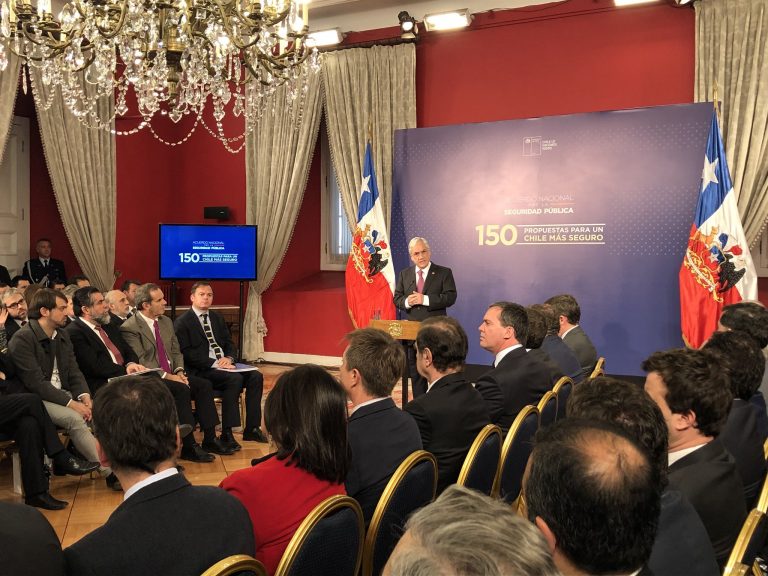 Presidente Piñera presenta 150 propuestas de Comisión de Seguridad y anuncia nuevas comisiones transversales