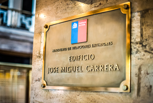 Las nueve embajadas importantes que aún no son designadas por el Gobierno chileno