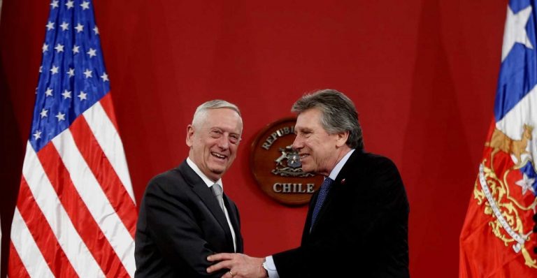 EEUU y Chile firman acuerdo de cooperación en Ciberdefensa