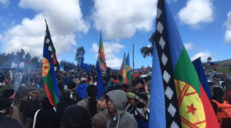Con llamados a la unidad mapuche se realizaron los funerales de Camilo Catrillanca