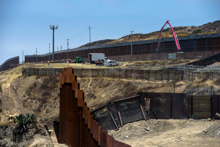 Trump happy: El Pentágono libera US$ 3Mil 600Millones para el Muro con México