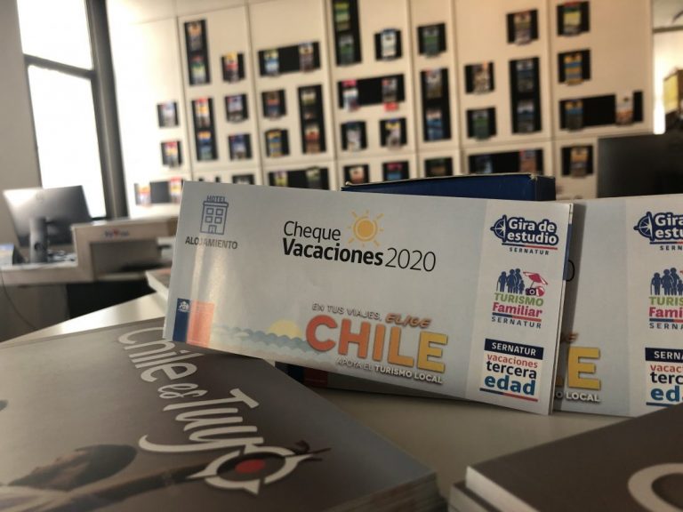 Sernatur presenta Cheque Vacaciones 2020 con importantes descuentos en todo Chile