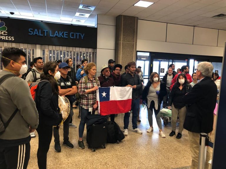 Cancillería coordina regreso de un millar de chilenos desde 7 países de América, Asia y Europa este fin de semana