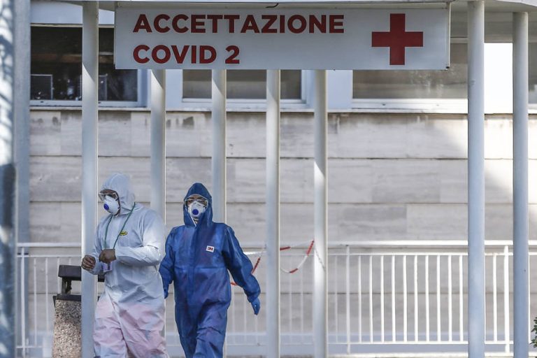 Italia se hunde por el coronavirus: cifra de muertos supera a la de China
