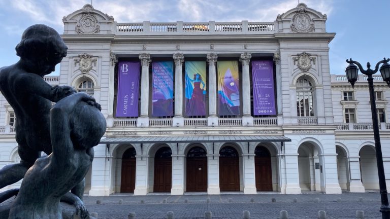 La reinvención digital del Teatro Municipal de Santiago en medio de la pandemia
