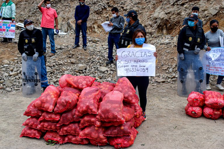Coronavirus asesta brutal golpe a la economía del Perú: PIB interanual de abril cae a los abismos