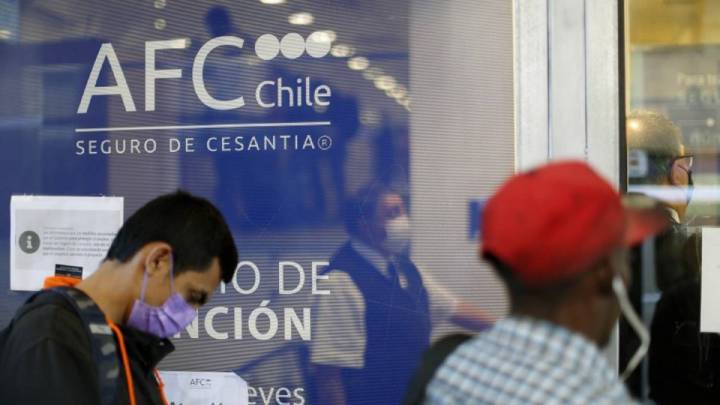 COVID-19 golpea fuerte la economía chilena porque se perdieron 1,7 millones de empleos