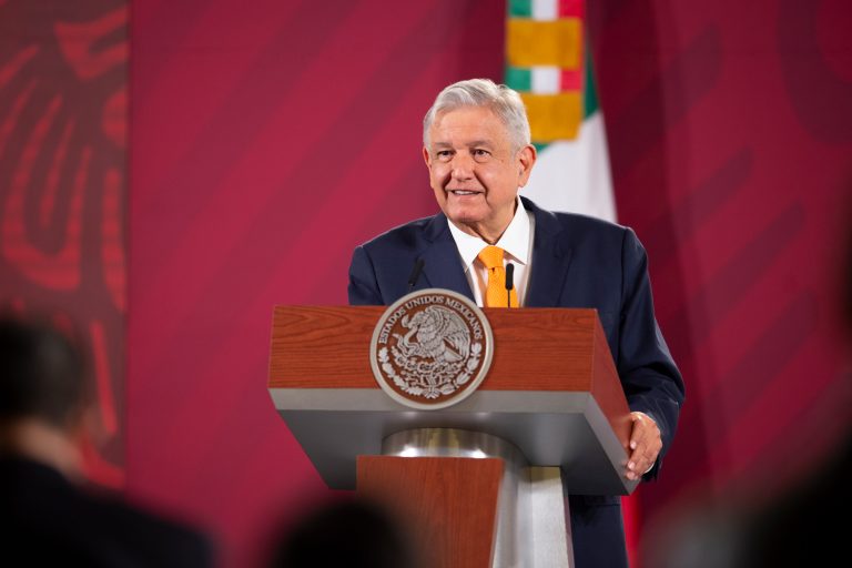 Corrupción México: Presidente AMLO reconoce vídeo donde su hermano recibe dinero para su partido