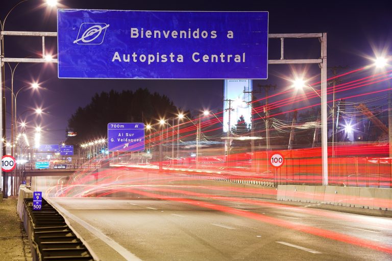 España a la carga  judicial contra Chile: Abertis abre un arbitraje contra el Gobierno de Chile por la principal autopista del país