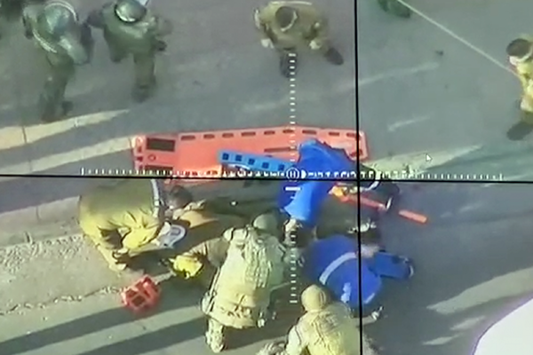 Atropellan a carabinero en manifestación en Plaza Baquedano