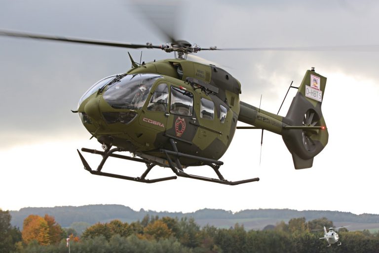 Ecuador: En el centenario de la Fuerza Aérea, presenta 2 de los 6 nuevos “Cobra” H145