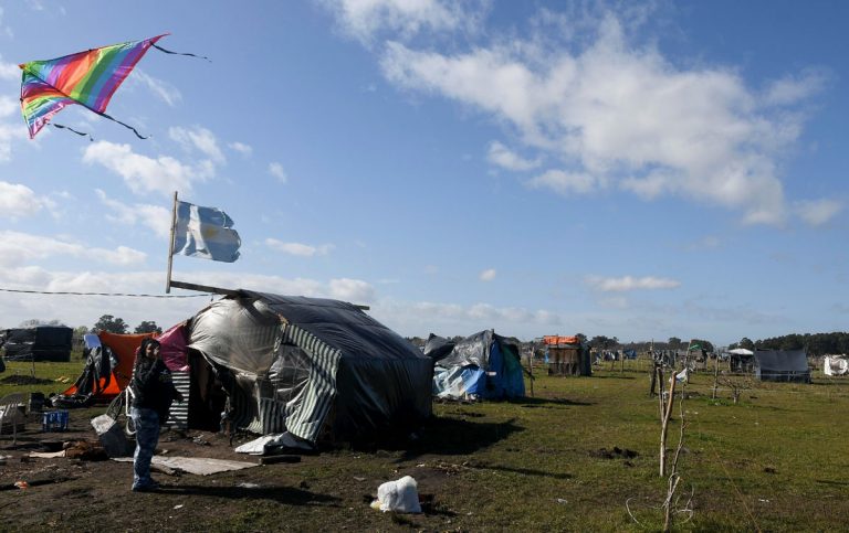 Argentina: La crisis obliga a que cientos de familias ocupen tierras en las afueras de Buenos Aires