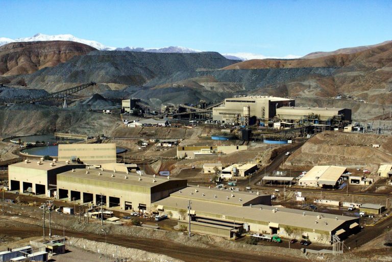Sindicato de Minera Candelaria rechazó oferta de $17,5 millones y continuará huelga indefinida