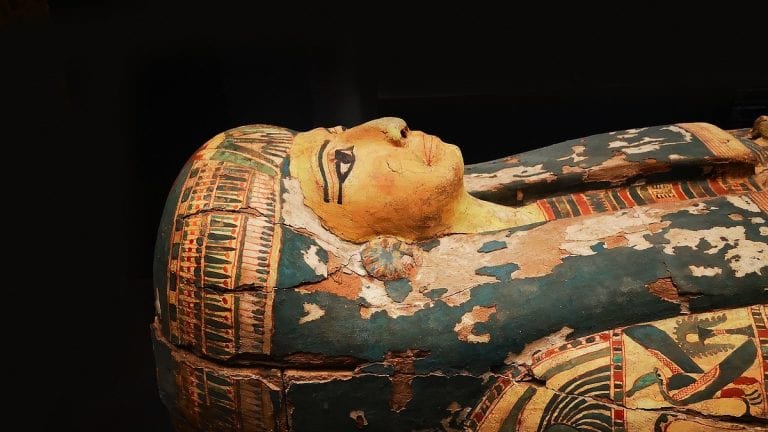 Antiguo manual egipcio contiene nuevos secretos de la momificación
