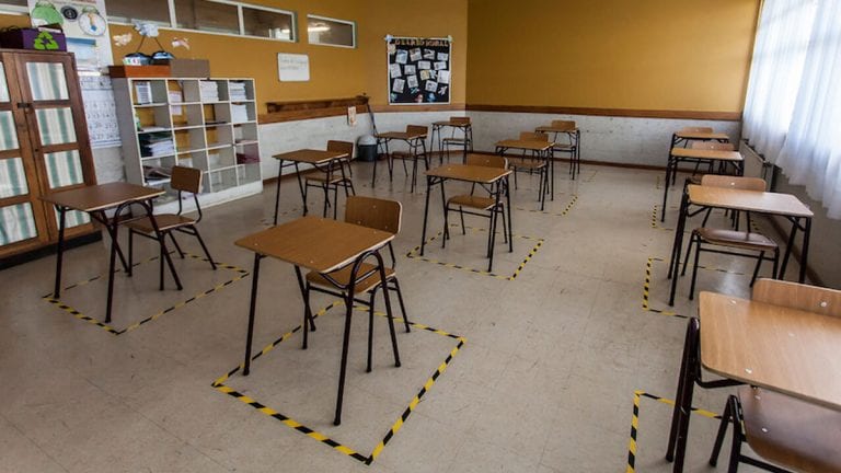 ¿Sabes cuales son las medidas covid-19 que los establecimientos educacionales deberían tener las salas de clases?