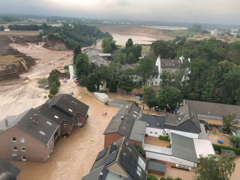Inundaciones en Alemania dejan más de un centenar de muertos y miles de desaparecidos