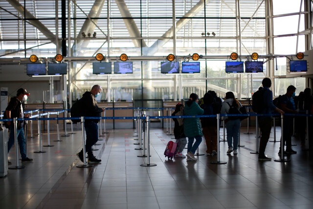 Hoy comienza plan Frontera Protegida que flexibiliza restricciones a pasajeros de vuelos internacionales