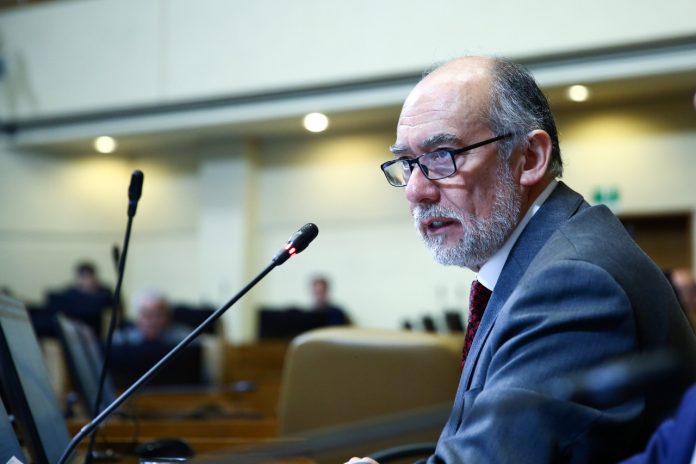 DIPUTADO IVAN FLORES G.