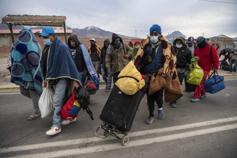 Migración irregular sigue sin control en Chile: Estudio ONU revela que el 91,8% de los que llegan al país son venezolanos