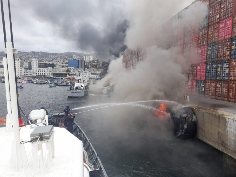 Delegado Presidencial de Valparaíso defiende accionar de personal naval en violenta protesta de pescadores artesanales