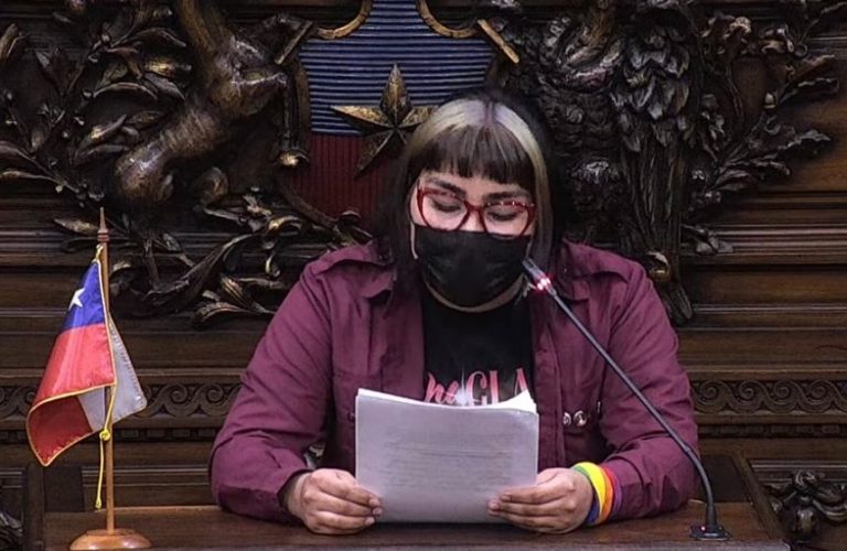 El emotivo discurso de la constituyente Valentina Miranda: “Intente suicidarme 3 veces porque no encontraba la salida a los problemas”