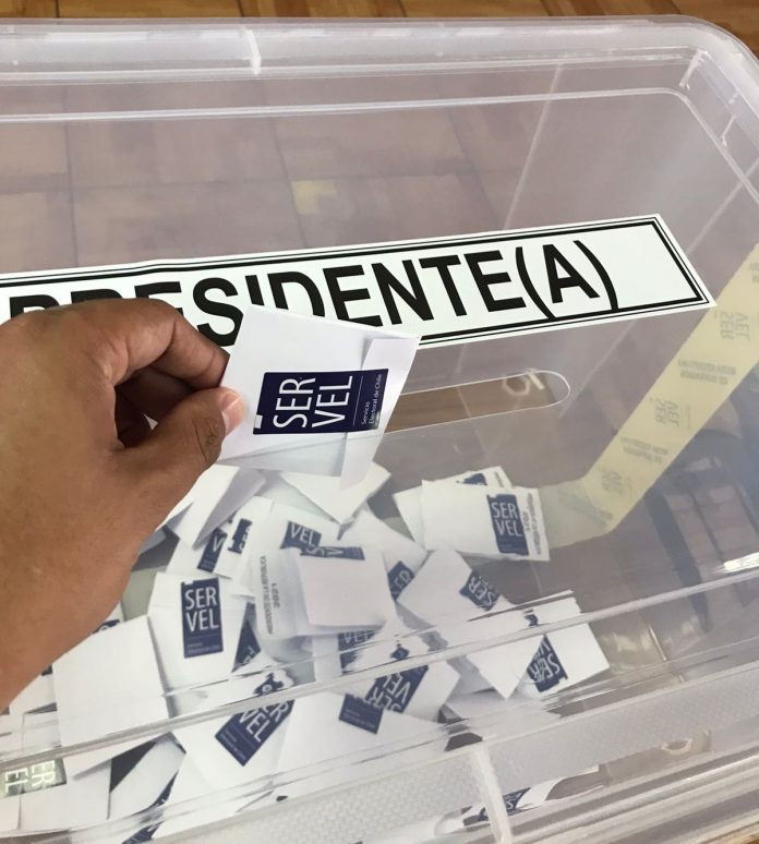 PRESIDENTEVOTACION21NOV21