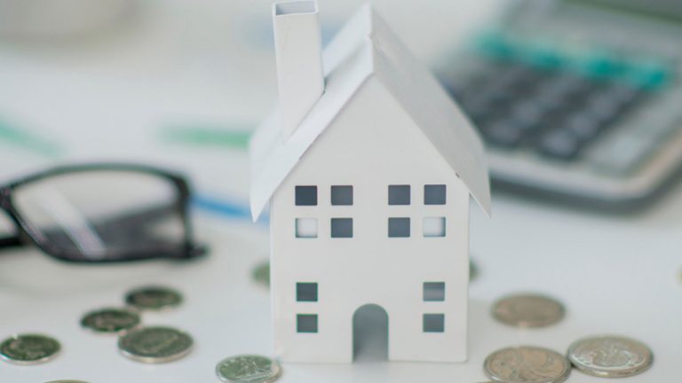 Asesoría inmobiliaria es vital ante alza de tasas y restricciones bancarias: Cómo obtener mejores condiciones