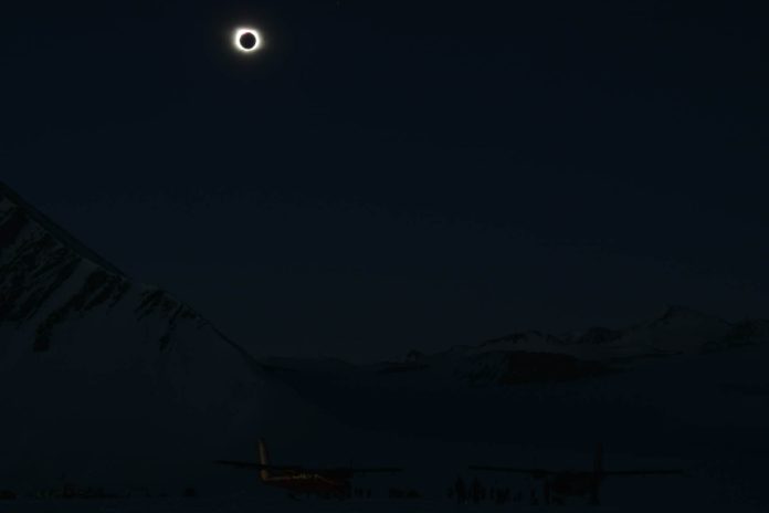 ECLIPSE1