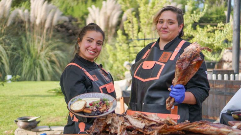 Dupla femenina se corona como las mejoras asadoras de Chile en 2021