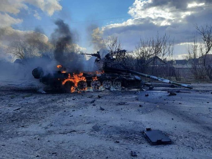 Javelins y NLAW: Los muros antitanque ucranianos contra el rodillo blindado ruso