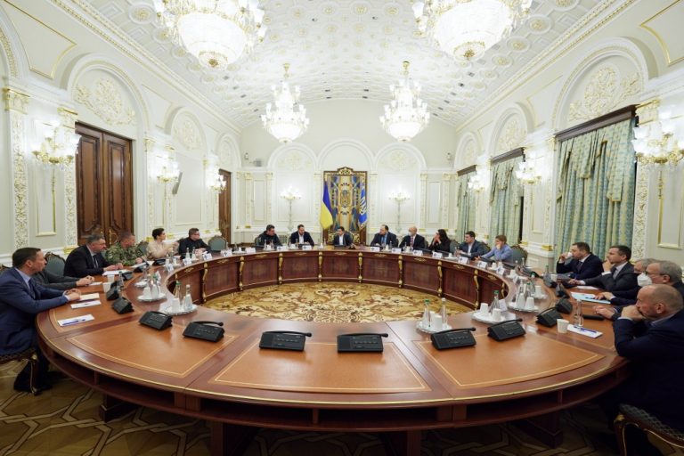 Ucrania: Sesiona de urgencia el  Consejo de Seguridad y Defensa Nacional