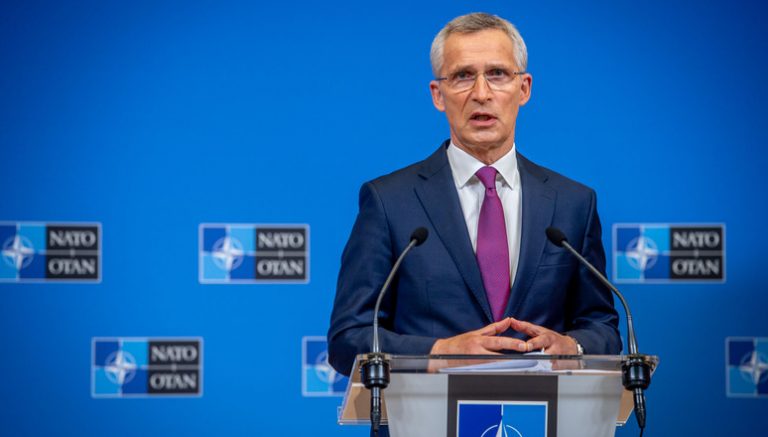 OTAN condena decisión de Rusia por reconocer nuevas repúblicas escindidas de Ucrania