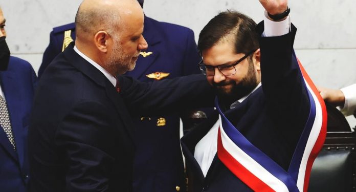 Boric Presidente EFE