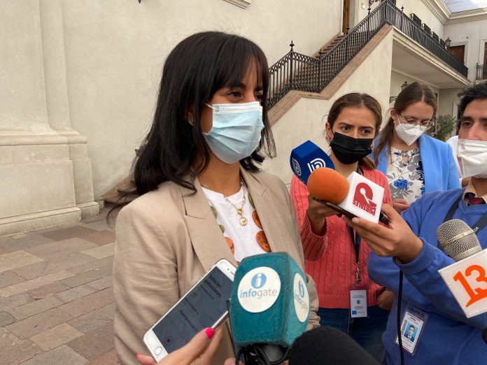 Senadora Paulina Núñez