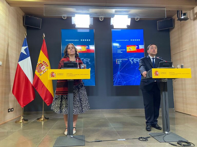 Chile y España coinciden en apoyar reanudación de negociaciones entre el régimen de Maduro y la oposición venezolana