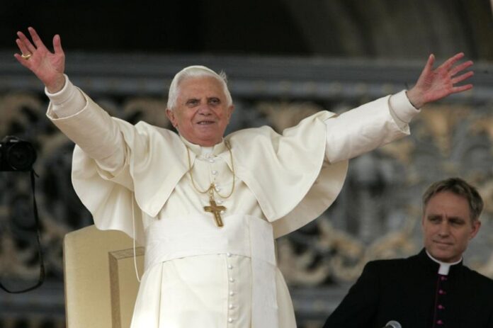 muere-papa-benedicto-xvi