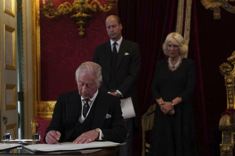 Reino Unido: Carlos III es proclamado oficialmente Rey en ceremonia real