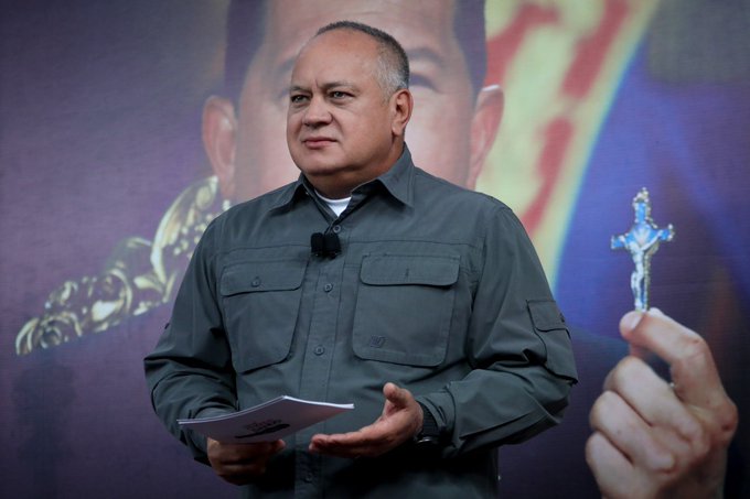 Diosdado Cabello lanza fuertes insultos contra Pdte. Boric: Lo trató de “bobo”, “gafo” y “ridículo”