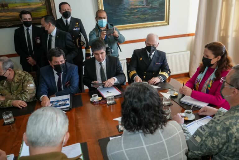 Ministra de Defensa señaló tras comité de seguridad en Talcahuano que “lo que queremos es garantizar es la seguridad de las personas”