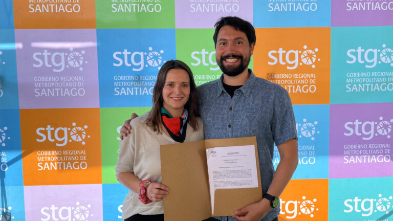 Fundación Deporte Libre firma convenio con Gobierno Regional Metropolitano para implementar programa “Plazas Deporte Libre Santiago”