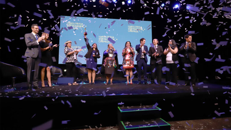 26 profesores son semifinalistas en el Global Teacher Prize Chile 2022