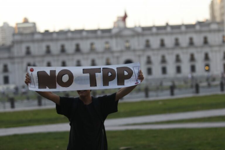 Senadores insisten en evitar votación del TPP-11 y acusan a oposición de pasar a llevar facultad presidencial de ver las RREE