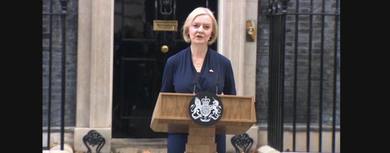 Reino Unido: Renuncia Premier Liz Truss…duró 45 días