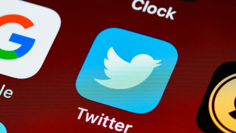 Estudio de UNICEF y SoL-UC reveló baja presencia de temas relacionados con niñez y adolescencia en Twitter